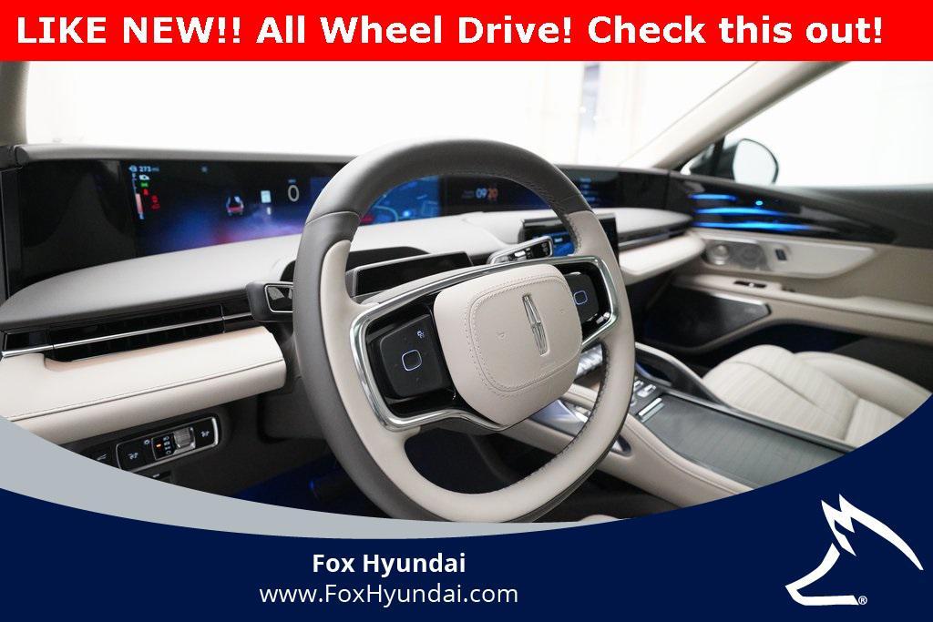 used 2025 Lincoln Nautilus car, priced at $56,900