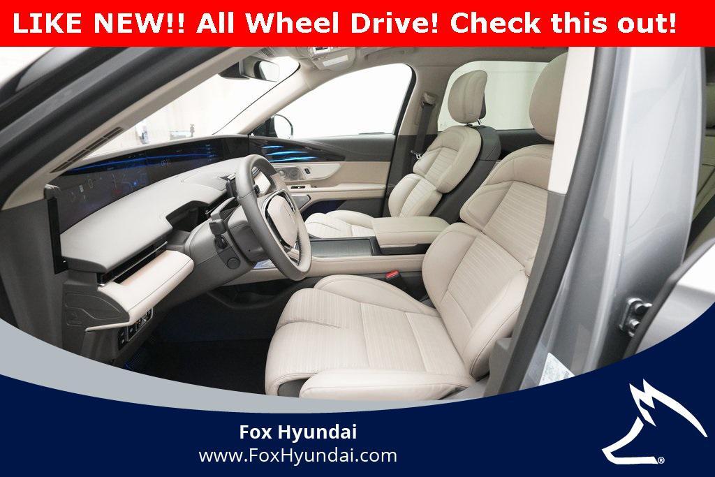 used 2025 Lincoln Nautilus car, priced at $56,900