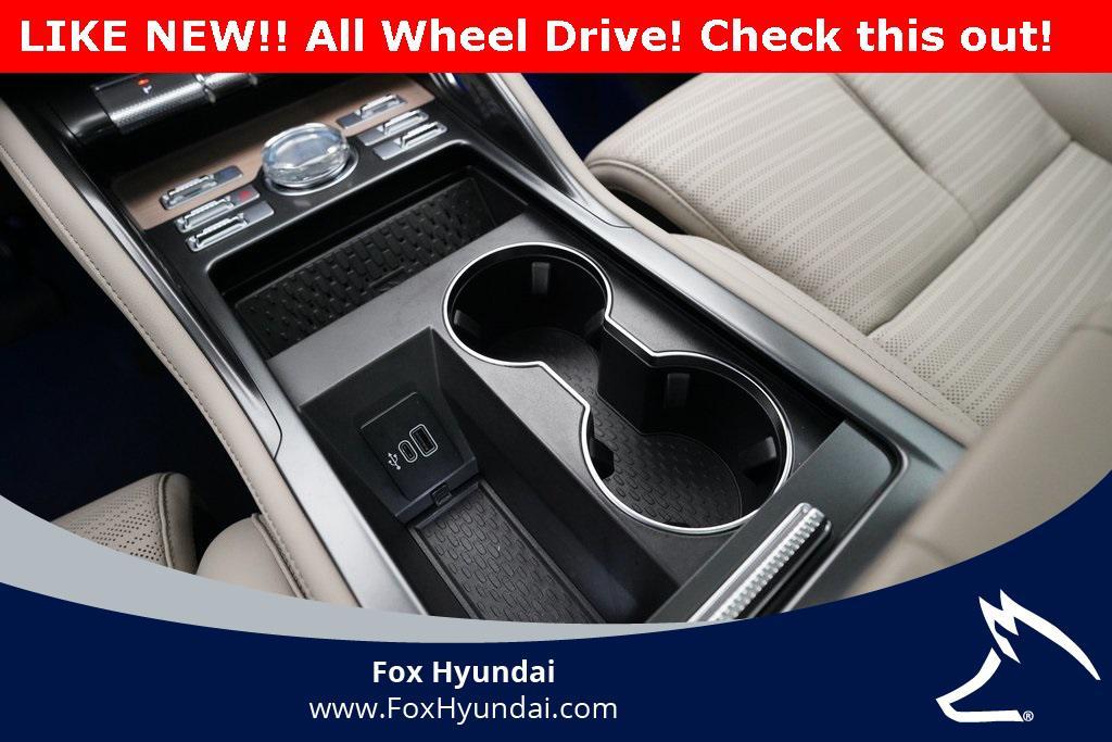 used 2025 Lincoln Nautilus car, priced at $56,900