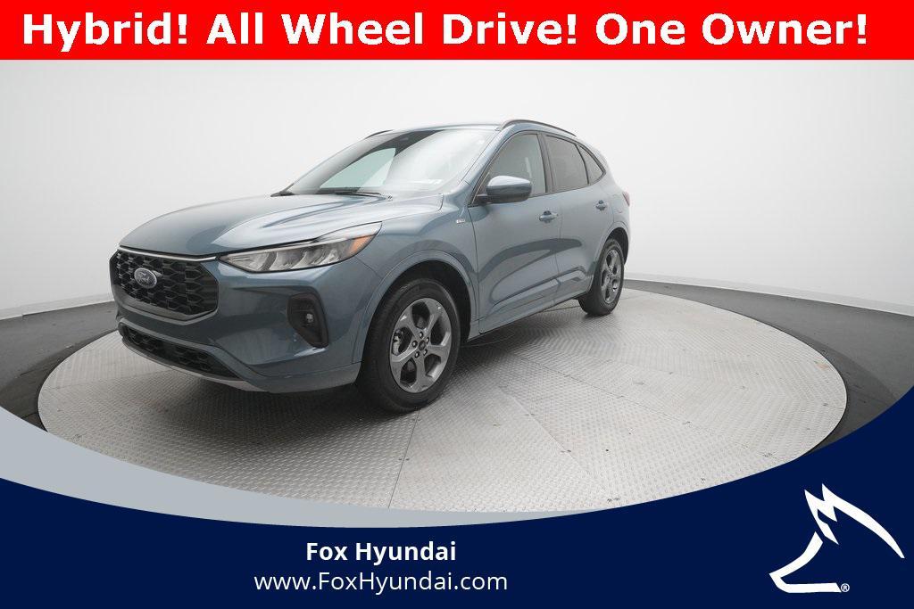 used 2023 Ford Escape car, priced at $25,900