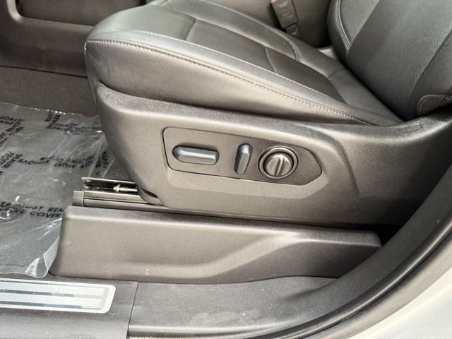 used 2022 Chevrolet Silverado 1500 car, priced at $34,900