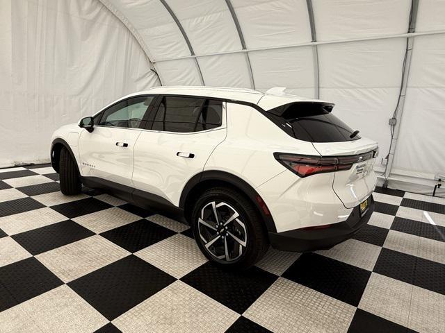 new 2026 Chevrolet Equinox EV car, priced at $33,990