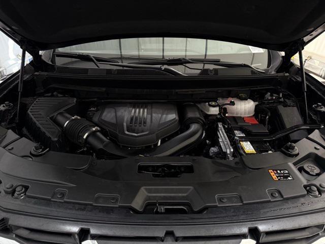 used 2025 GMC Acadia car, priced at $34,900