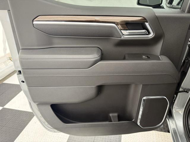 new 2025 Chevrolet Silverado 1500 car, priced at $43,400