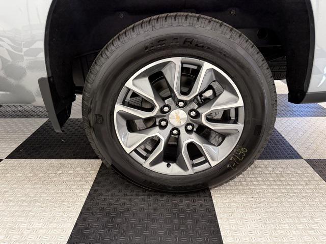 new 2025 Chevrolet Silverado 1500 car, priced at $43,400