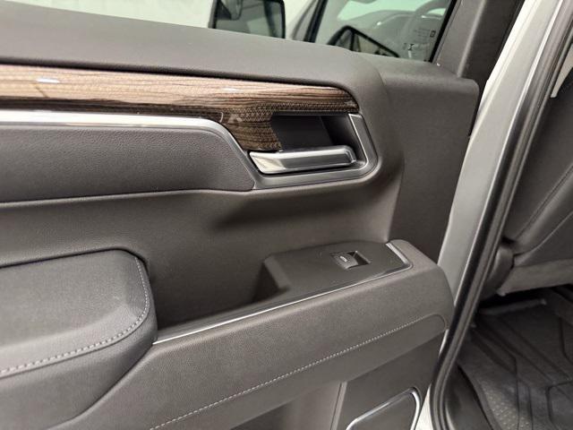 new 2025 Chevrolet Silverado 1500 car, priced at $43,400