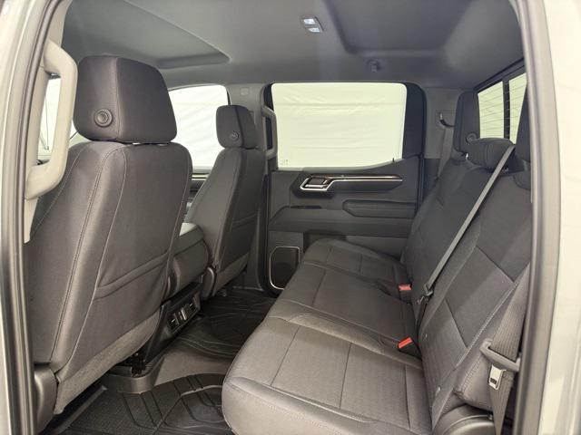 new 2025 Chevrolet Silverado 1500 car, priced at $43,400