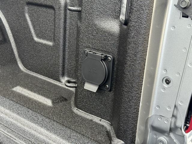 new 2025 Chevrolet Silverado 1500 car, priced at $43,400