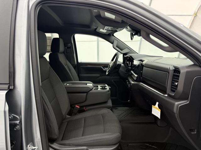 new 2025 Chevrolet Silverado 1500 car, priced at $43,400