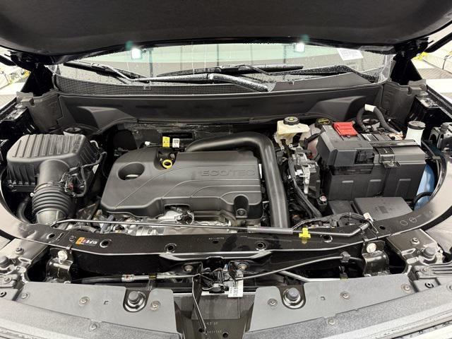 new 2026 Chevrolet Equinox car, priced at $27,990