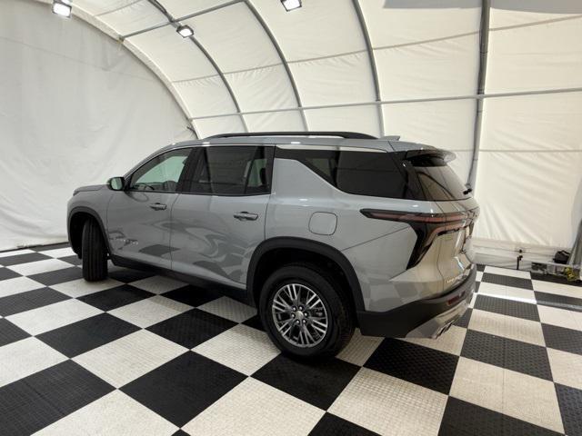 new 2026 Chevrolet Traverse car, priced at $38,490