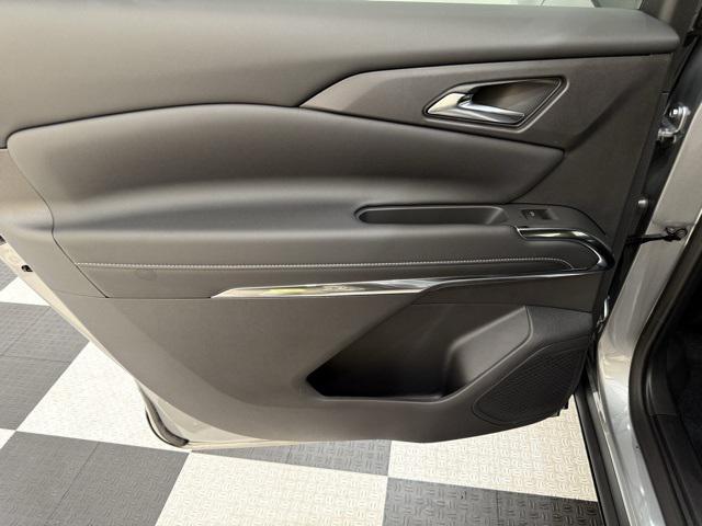 new 2026 Chevrolet Traverse car, priced at $38,490