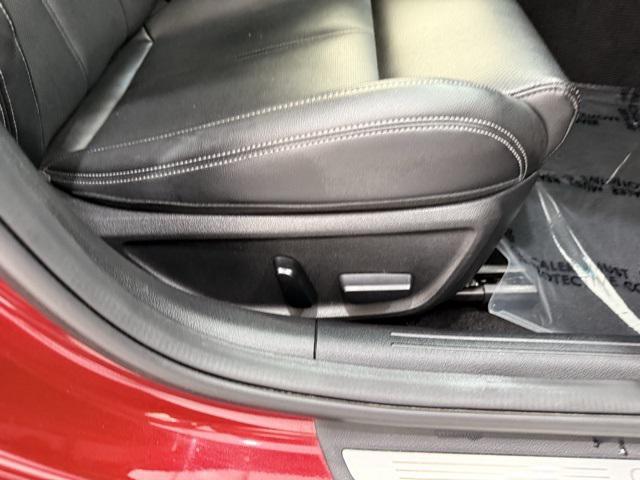 used 2022 Genesis G70 car, priced at $22,990