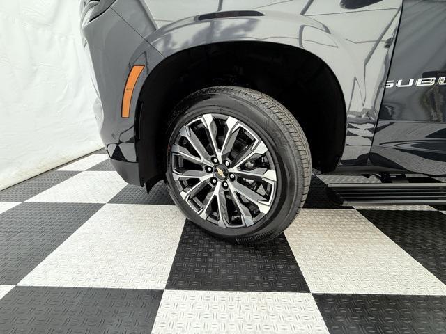 new 2025 Chevrolet Suburban car, priced at $84,900