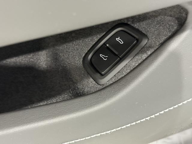 new 2026 Chevrolet Corvette car, priced at $83,270