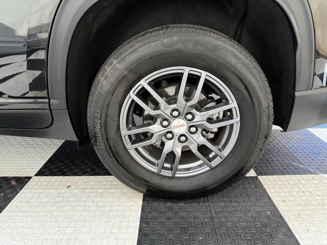 used 2025 GMC Acadia car, priced at $35,440