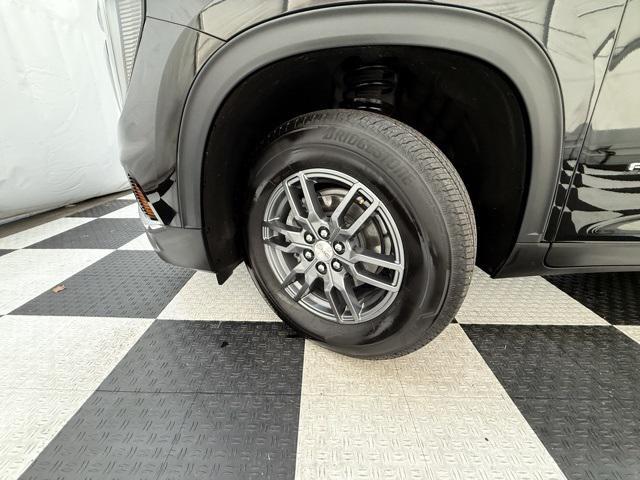 used 2025 GMC Acadia car, priced at $35,440