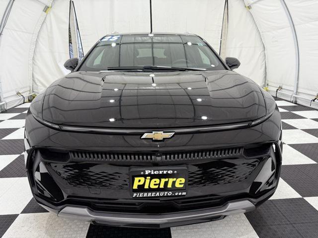 used 2025 Chevrolet Equinox EV car, priced at $25,990