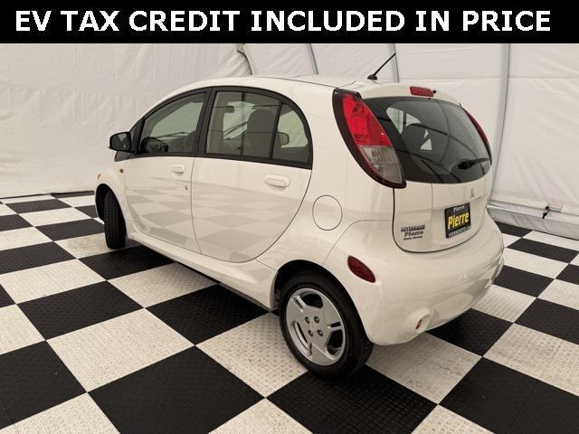 used 2016 Mitsubishi i-MiEV car