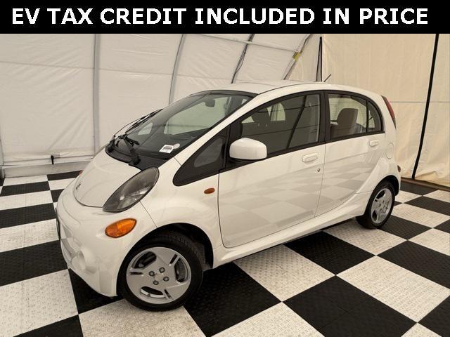 used 2016 Mitsubishi i-MiEV car