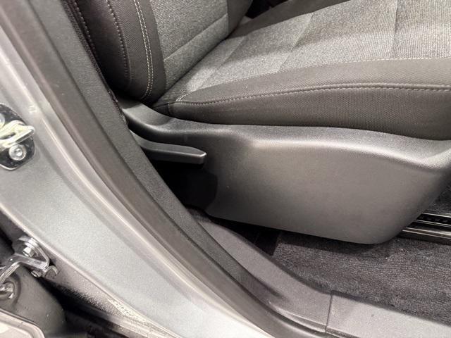 used 2025 GMC Acadia car, priced at $36,990