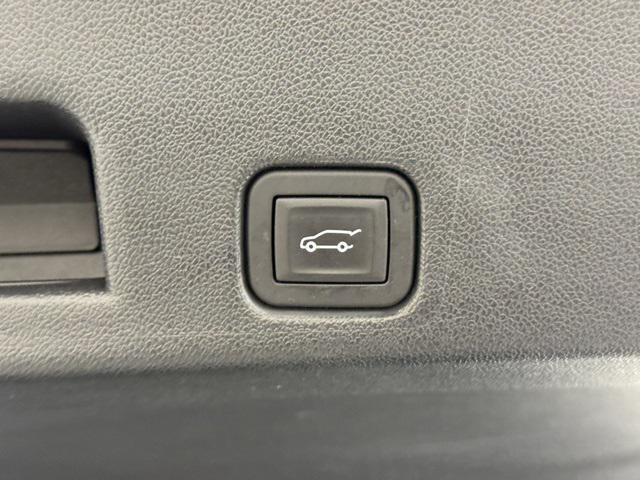 used 2025 GMC Acadia car, priced at $36,990