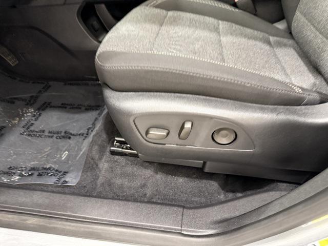 used 2025 GMC Acadia car, priced at $36,990