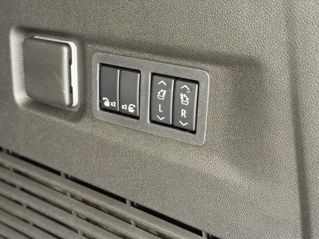 new 2025 Chevrolet Suburban car, priced at $84,900