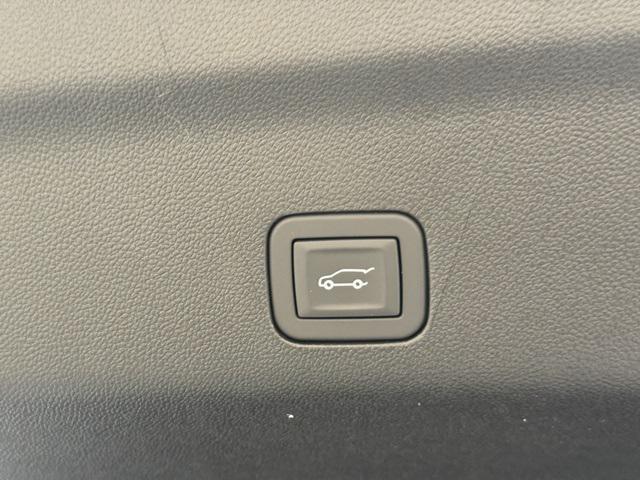 new 2025 Chevrolet Suburban car, priced at $84,900