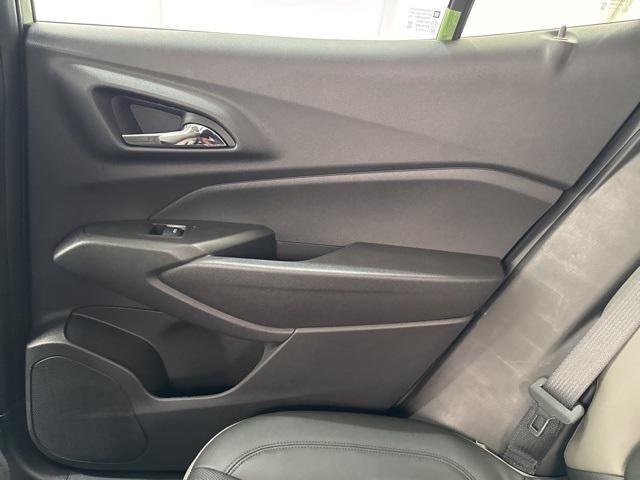 new 2025 Chevrolet Trax car, priced at $31,190