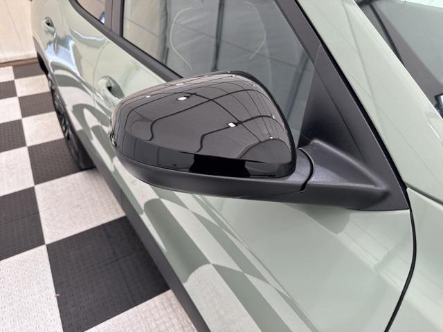 new 2025 Chevrolet Trax car, priced at $31,190