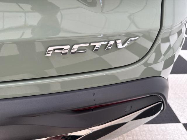 new 2025 Chevrolet Trax car, priced at $31,190
