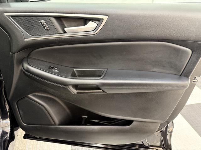 used 2024 Ford Edge car, priced at $21,400
