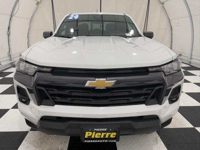 new 2024 Chevrolet Colorado car, priced at $29,990