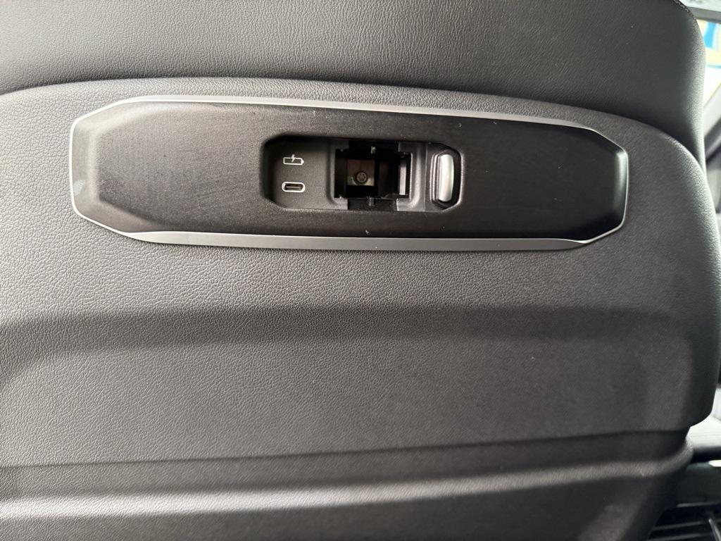 used 2024 BMW X5 car, priced at $43,800