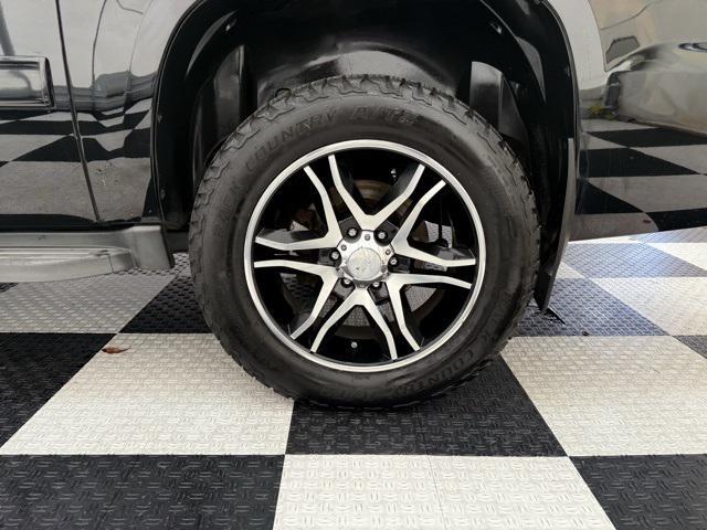 used 2013 Chevrolet Avalanche car, priced at $18,440