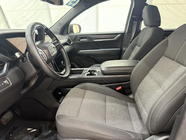 used 2025 GMC Acadia car, priced at $36,300