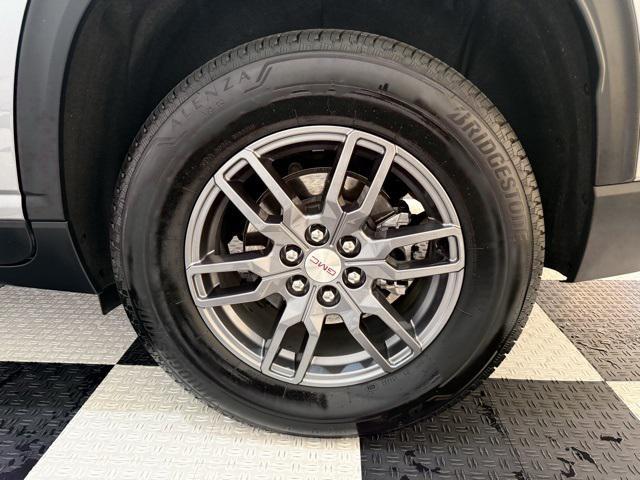 used 2025 GMC Acadia car, priced at $36,300