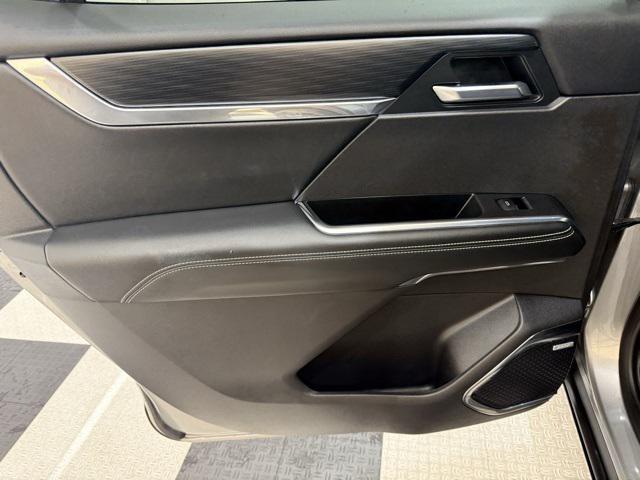 used 2025 GMC Acadia car, priced at $36,300