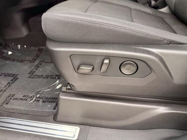 new 2025 Chevrolet Silverado 1500 car, priced at $42,990