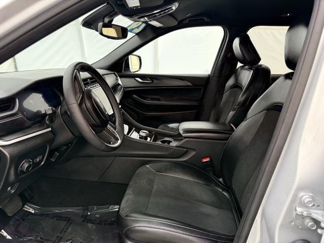 used 2024 Jeep Grand Cherokee L car, priced at $29,990