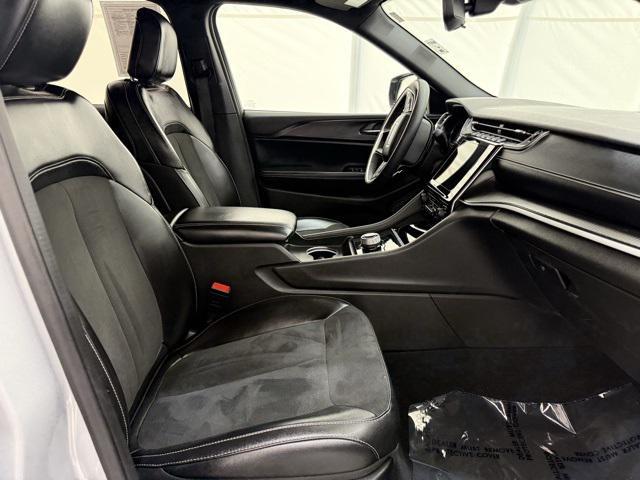 used 2024 Jeep Grand Cherokee L car, priced at $29,990