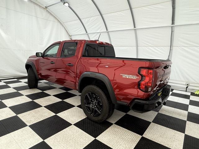 new 2025 Chevrolet Colorado car, priced at $38,990
