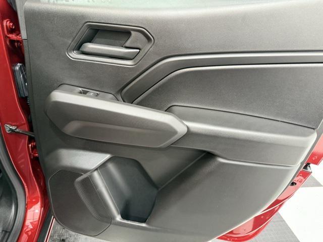 new 2025 Chevrolet Colorado car, priced at $38,990