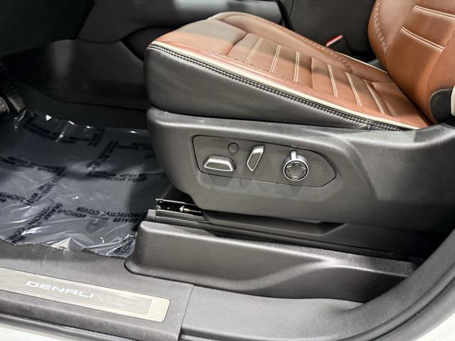 used 2023 GMC Yukon car, priced at $74,800