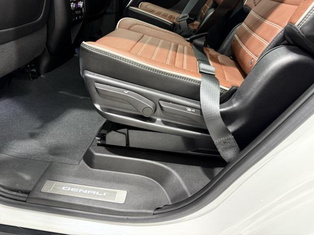 used 2023 GMC Yukon car, priced at $74,800