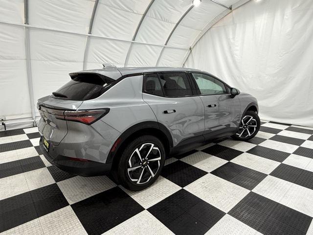 new 2026 Chevrolet Equinox EV car, priced at $29,600