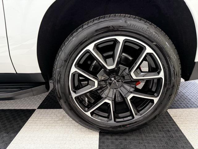 new 2025 Chevrolet Suburban car, priced at $85,490