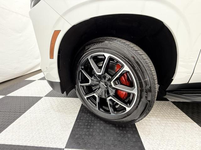 new 2025 Chevrolet Suburban car, priced at $85,490