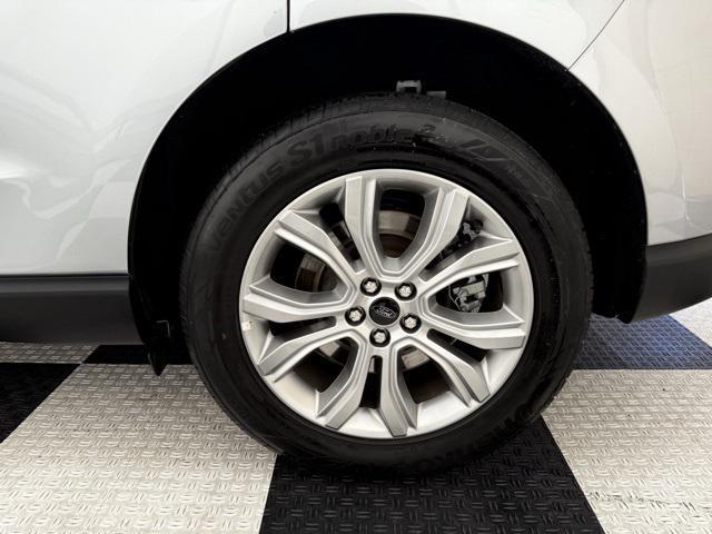 used 2024 Ford Edge car, priced at $24,200
